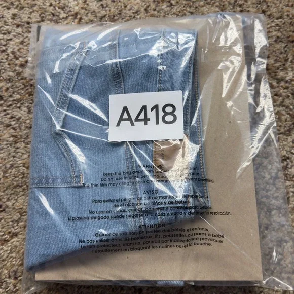 American Eagle Mom Shorts Womens 14 Light Wash Blue High Rise Stretch Denim 3 In - Picture 10 of 10